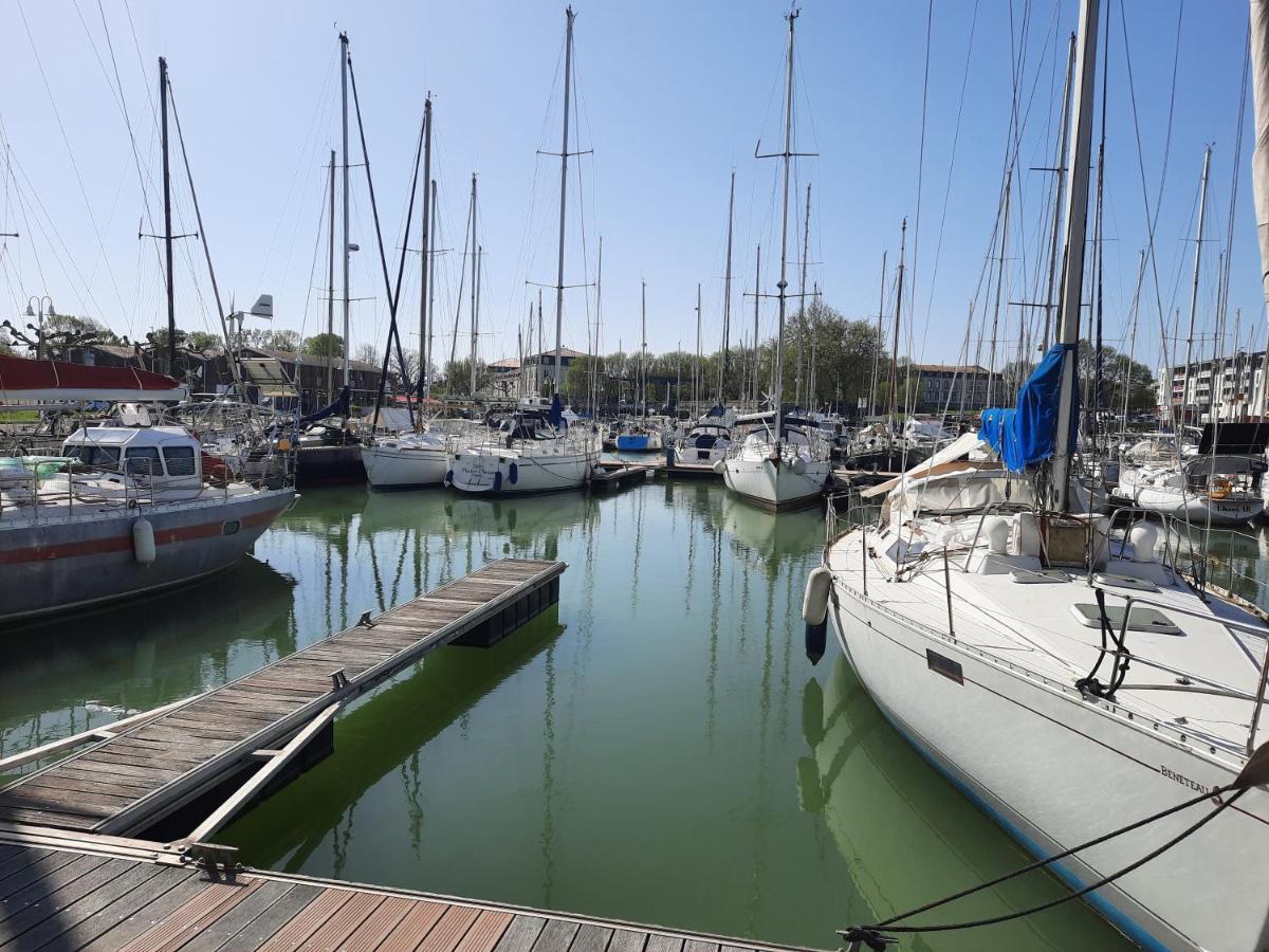 Appartement Le MAGDAD à Rochefort-sur-Mer Extérieur photo